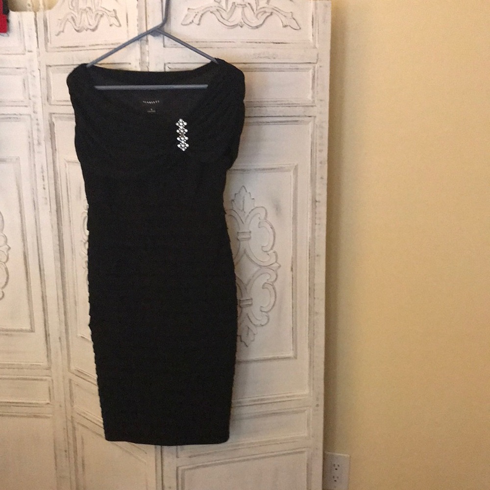 Scarlett off the shoulder dress